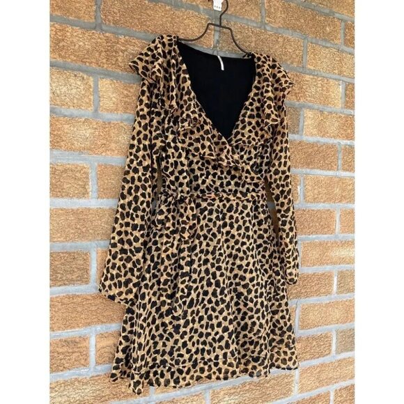 Free People Leopard Print Frenchie Mini Wrap Dress medium - Picture 10 of 16
